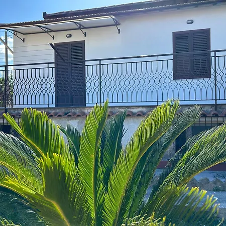 Casa Maria Grazia Indipendente Con Vista Mozzafiato A Villa *