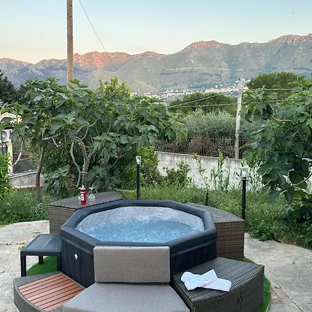 Casa Maria Grazia Indipendente Con Vista Mozzafiato A