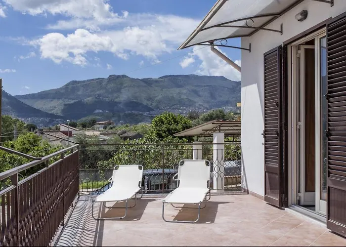 Casa Maria Grazia Indipendente Con Vista Mozzafiato A Villa *
